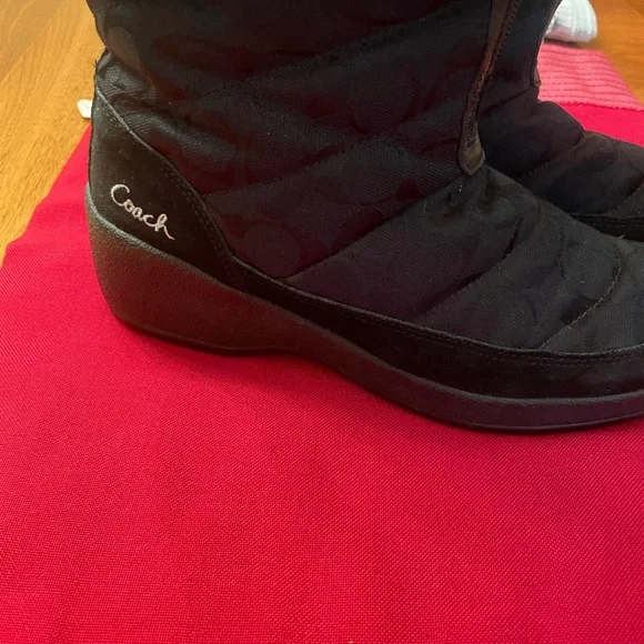Coach Black Ankle Boots with Fur Trim - very warm and waterproof. - Picture 3 of 8